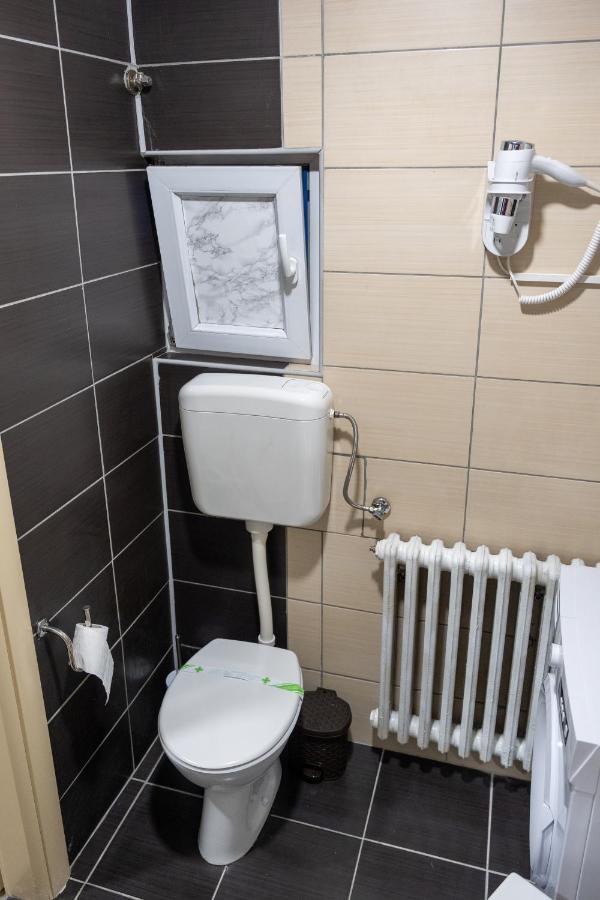 Apartman Pozoriste Penthaus Banja Luka Exterior photo